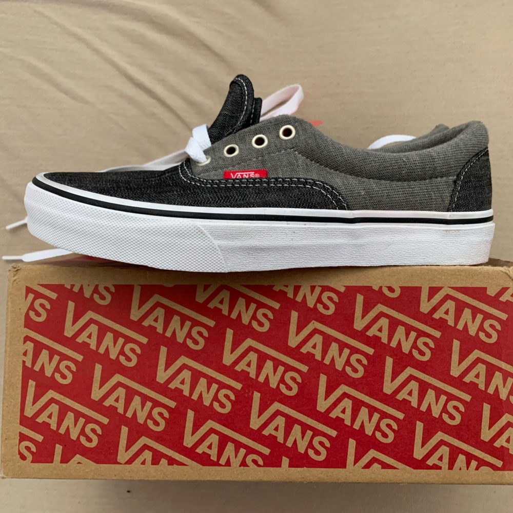 Vans Kids Size 5